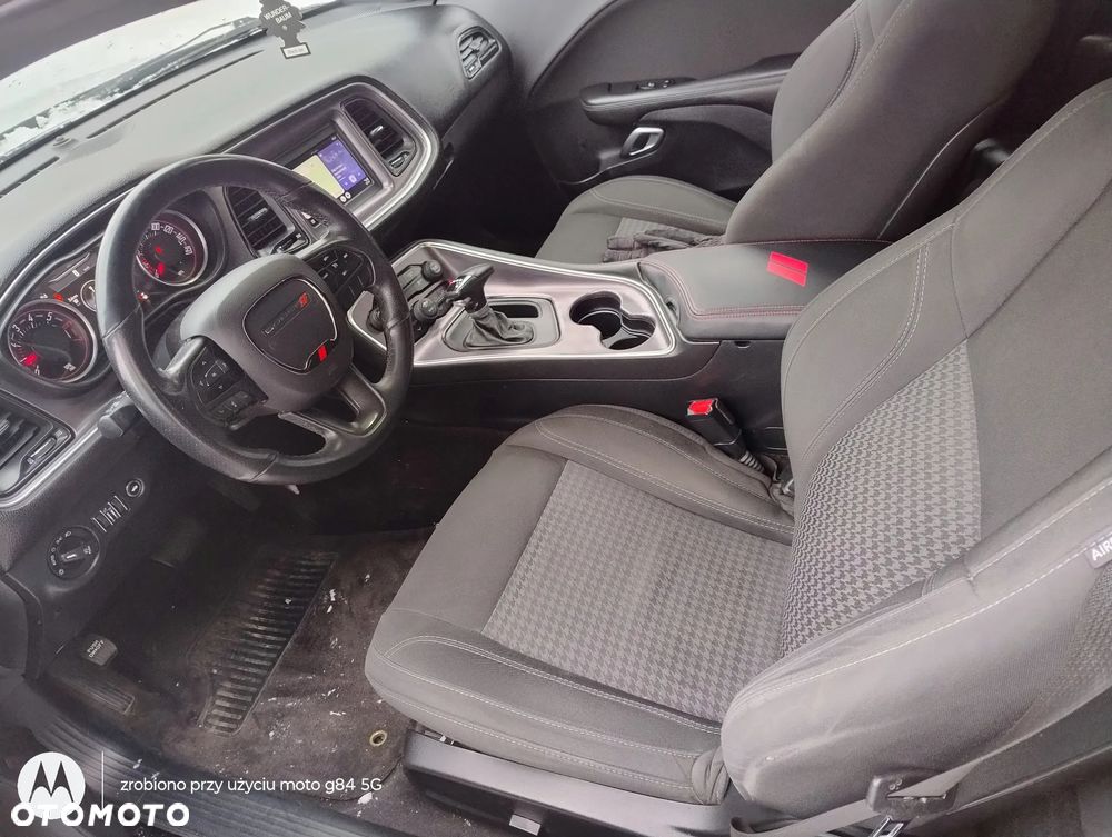 Dodge Challenger - 22