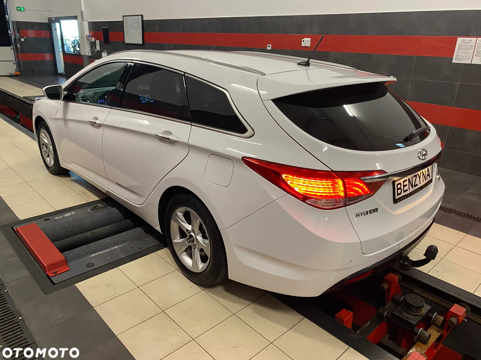 Hyundai i40 2.0 GDI Premium - 9
