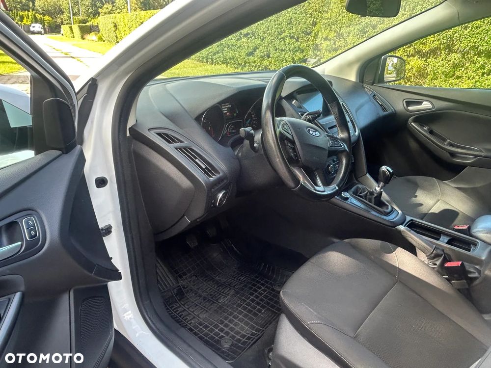 Ford Focus 1.5 TDCi Trend ECOnetic ASS - 6