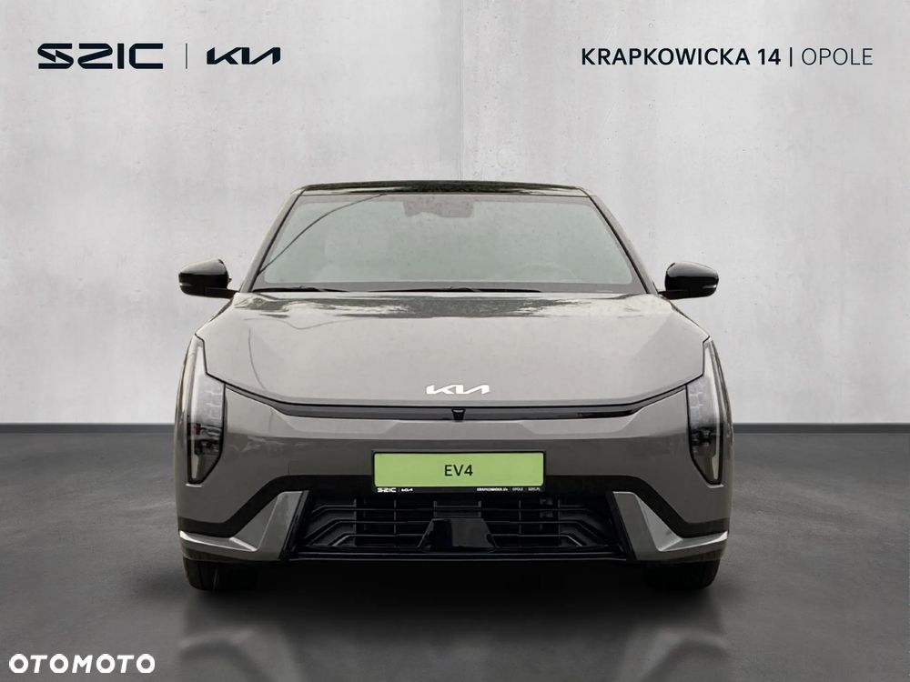 Kia EV4 - 8