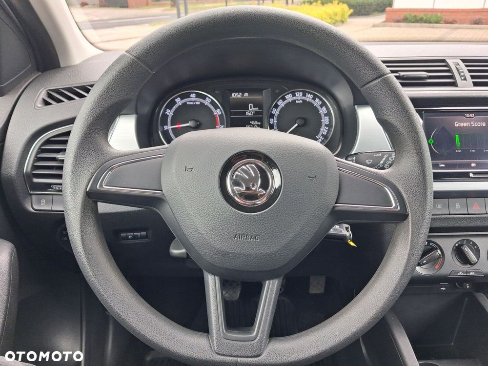 Skoda Fabia - 19