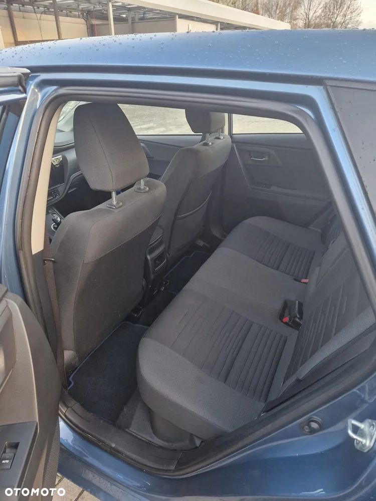 Toyota Auris Hybrid 135 Premium - 15