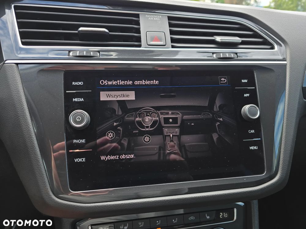 Volkswagen Tiguan 2.0 TDI SCR R-Line - 28