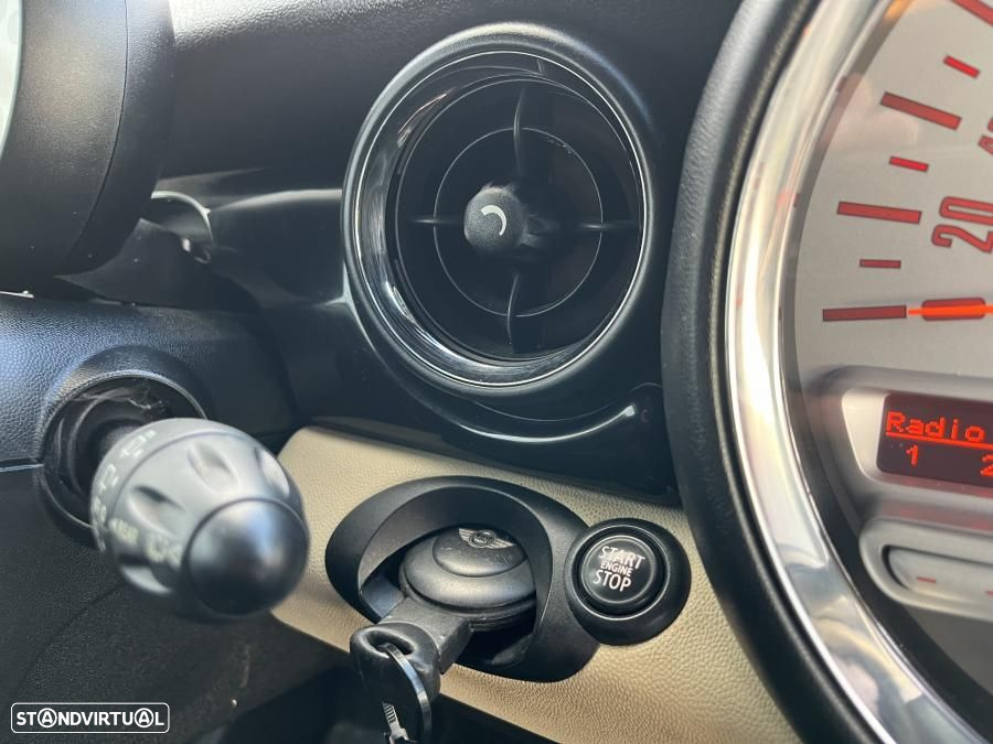 MINI Clubman Cooper D Auto - 21