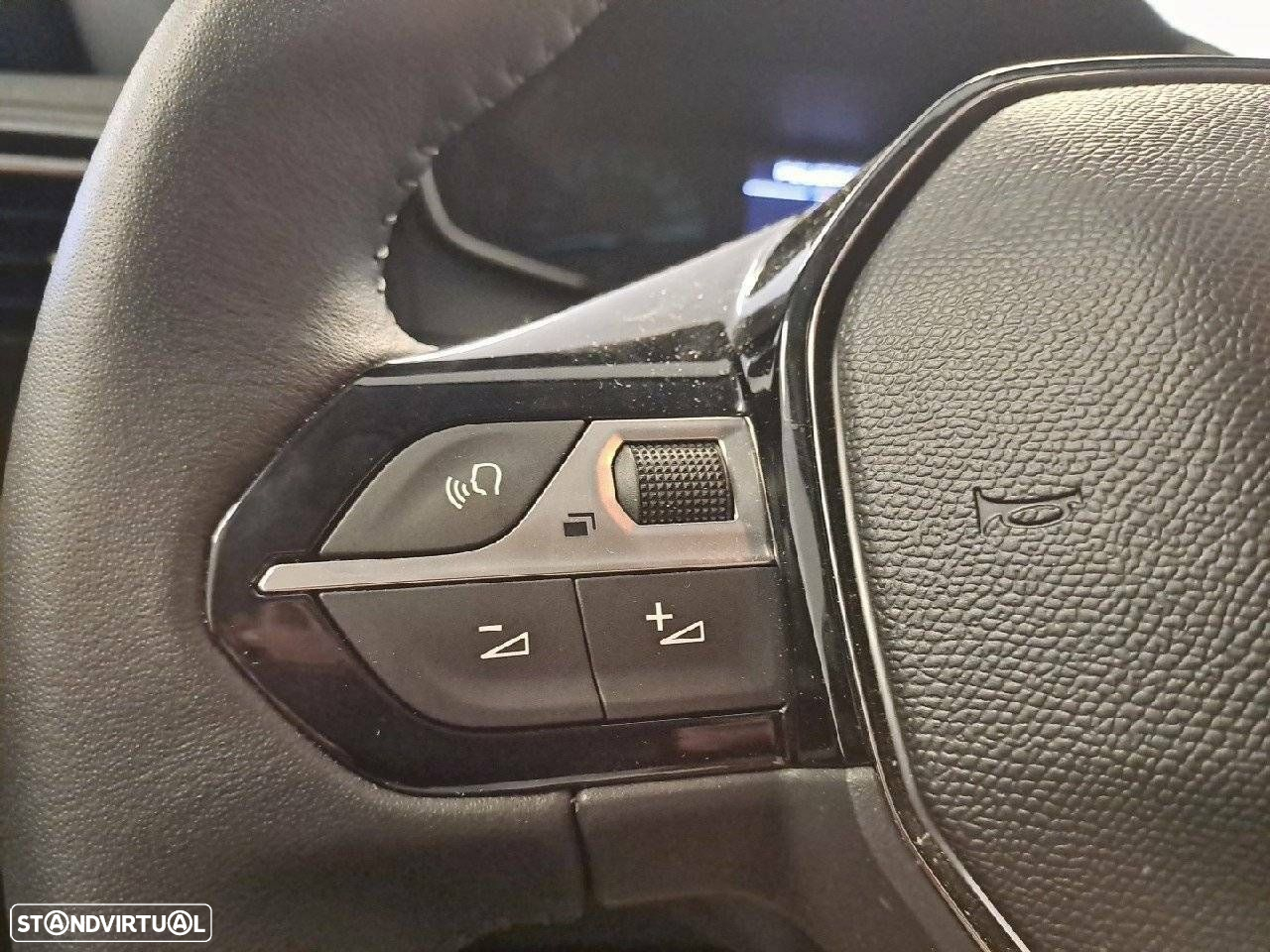 Peugeot e-208 50 kWh Style - 16