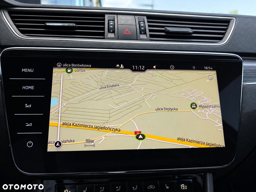 Skoda Superb 2.0 TDI SCR Style DSG - 22