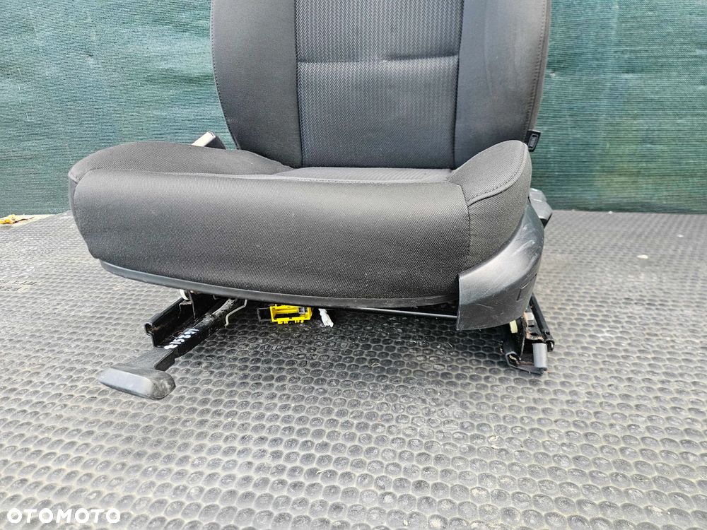 Fotel Kierowcy Siedzenie Welur Czarny Zagłówek BMW 3 E90 E91 2009r Lift LCI - 16