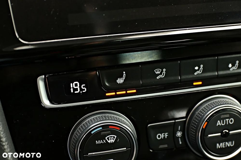 Volkswagen Golf GTD 2.0 TDI SCR DSG - 25