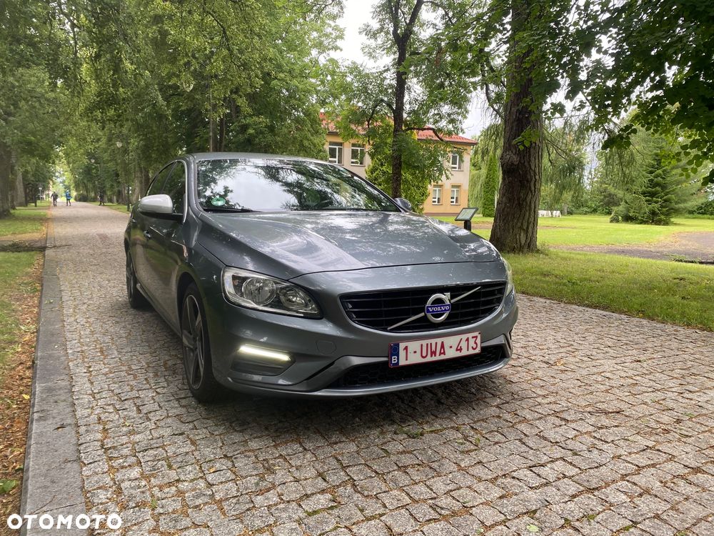 Volvo S60 D2 Drive-E R-Design Momentum - 4