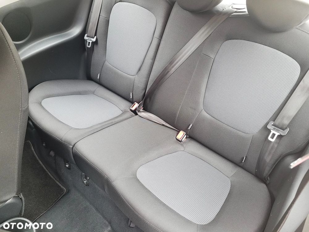 Hyundai i20 1.25 Classic - 16