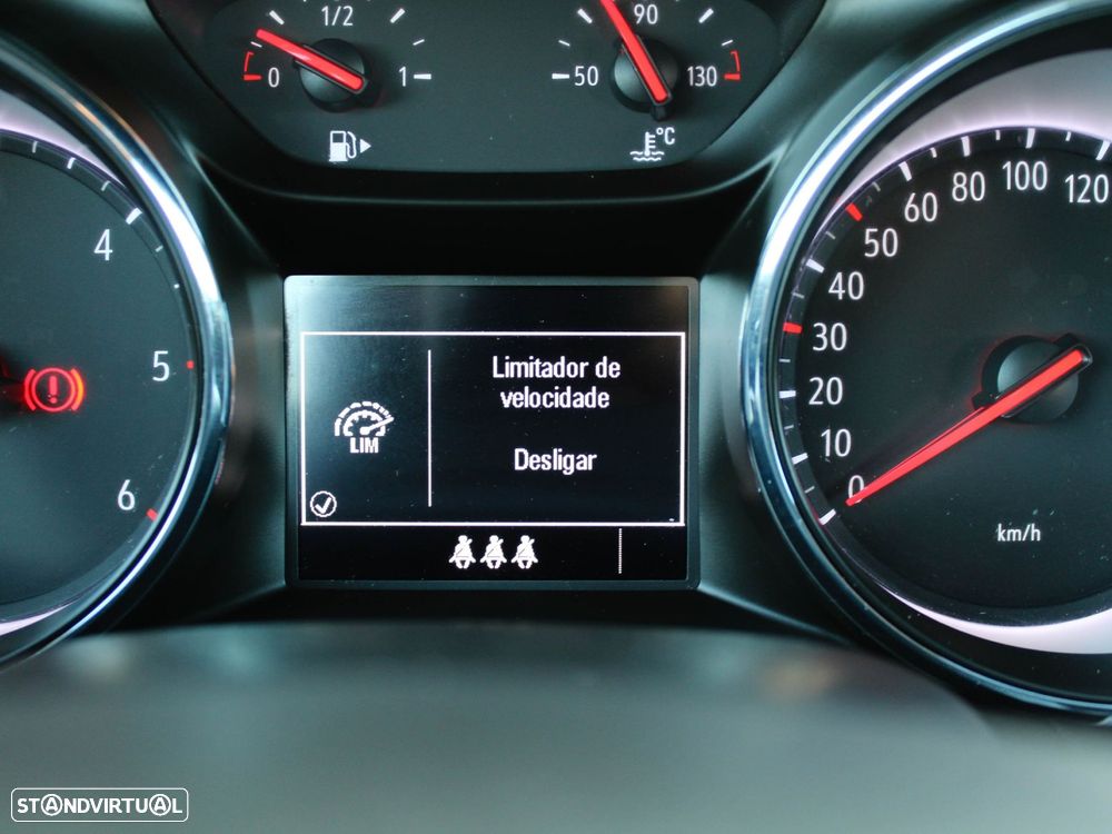 Opel Astra Sports Tourer 1.5 D Business Edition S/S - 28