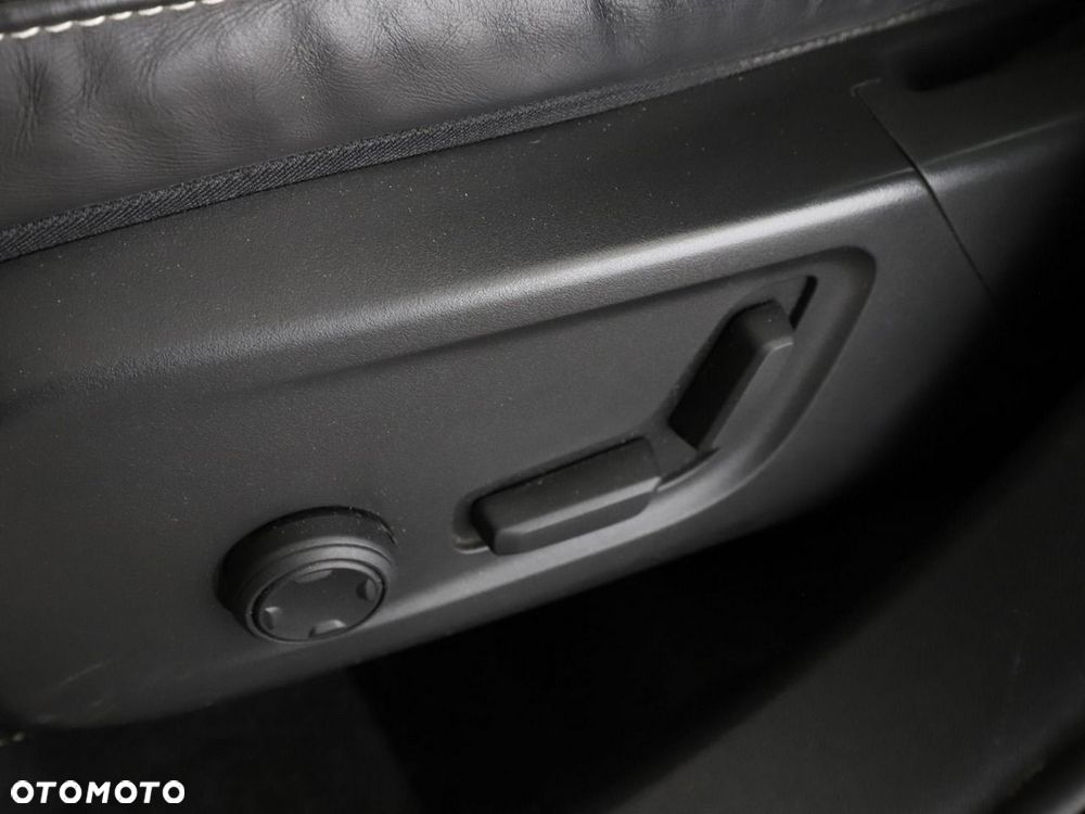 Volvo XC 40 T5 Recharge DKG RDesign - 40