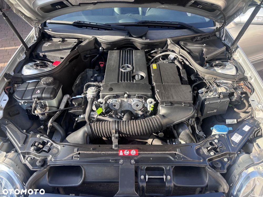 Mercedes-Benz CLK - 27