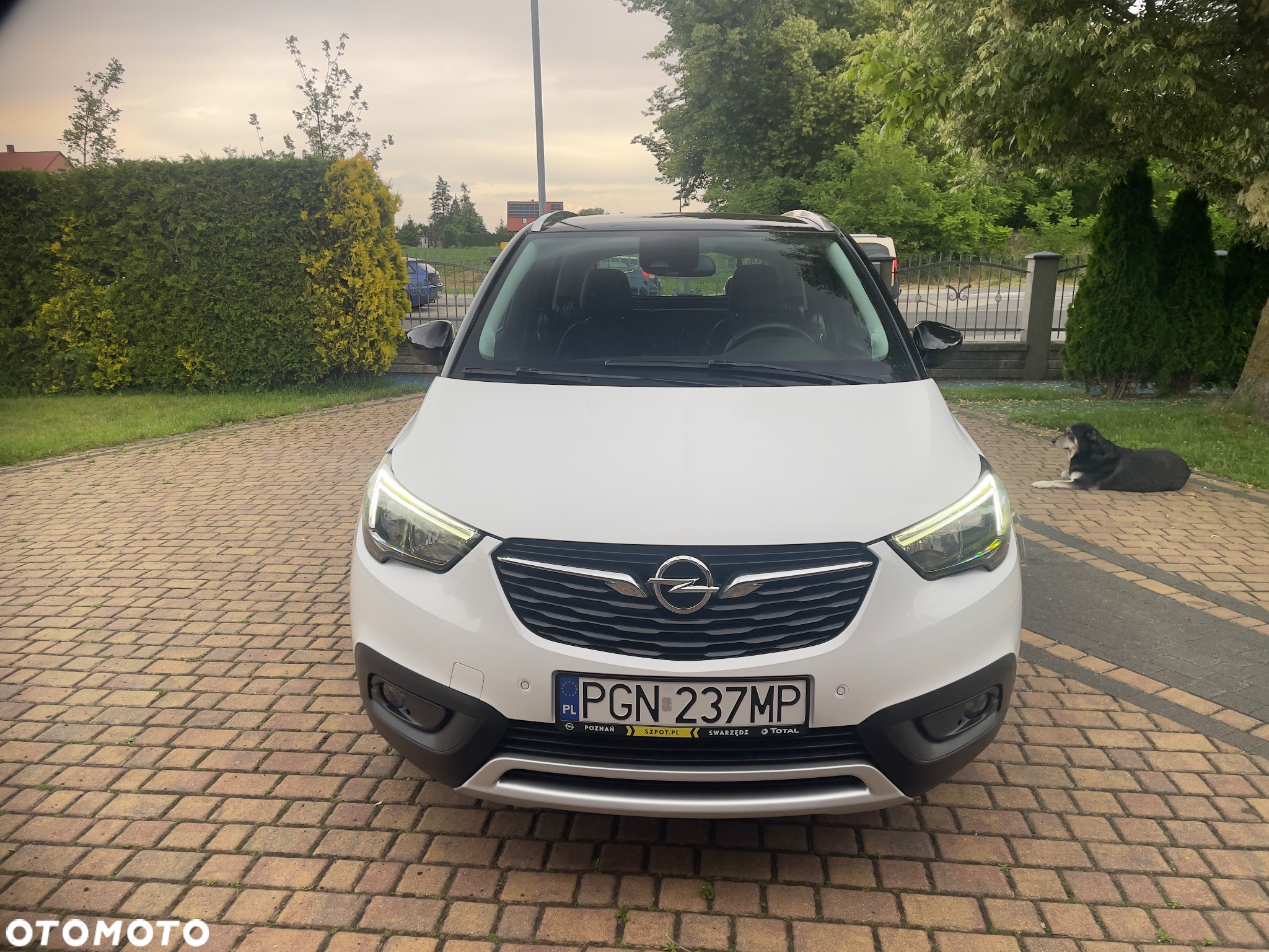 Opel Crossland X 1.2 T 120 Lat S&S - 4