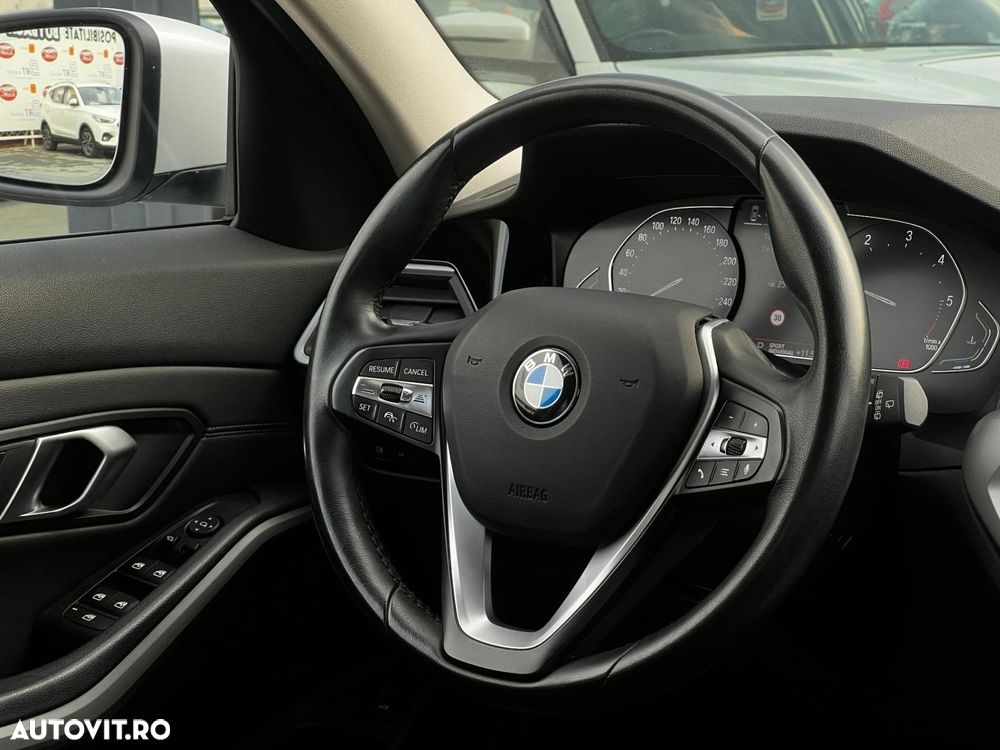 BMW Seria 3 - 10