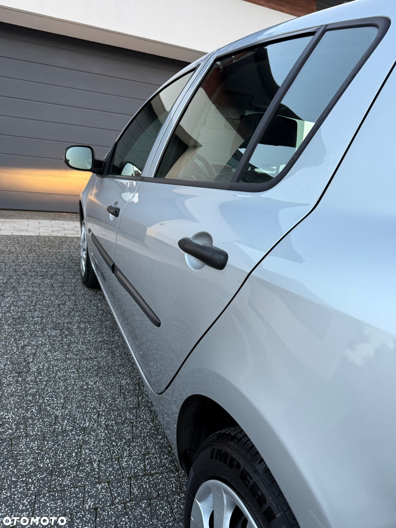 Renault Clio 1.2 16V Alize EU6 - 6