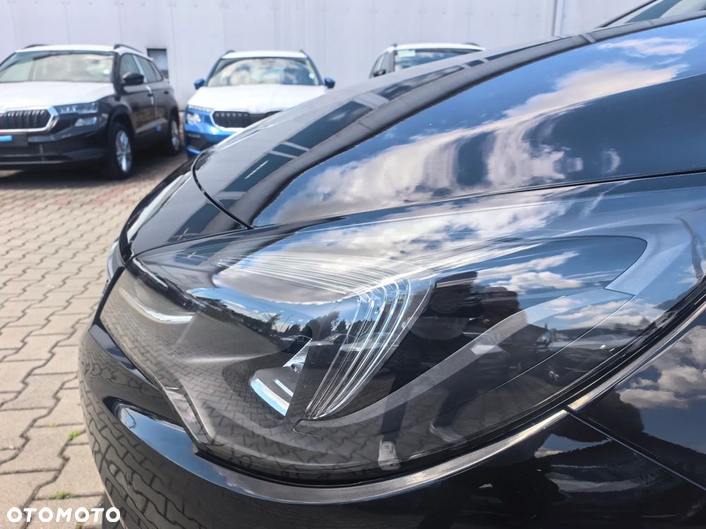 Opel Astra 1.2 T Business Edition S&S - 8