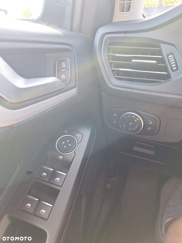 Ford Focus - 10
