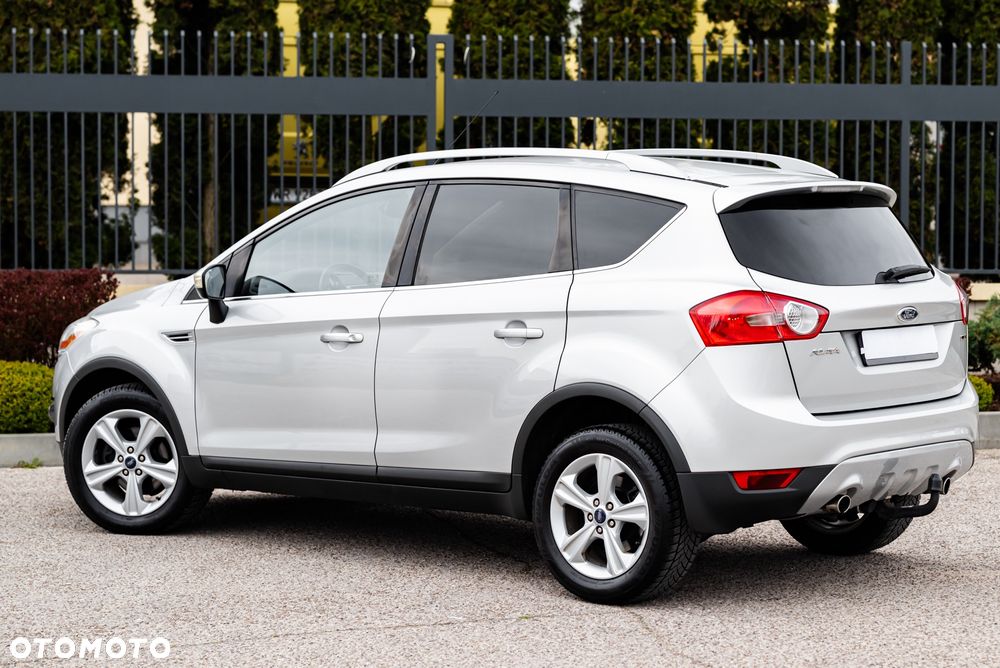 Ford Kuga - 11