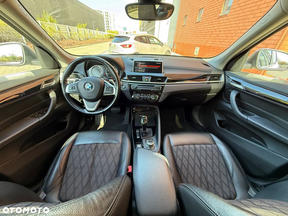 BMW X1 xDrive18d xLine - 5