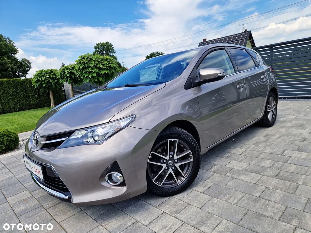 Toyota Auris 1.6 Valvematic Edition - 4