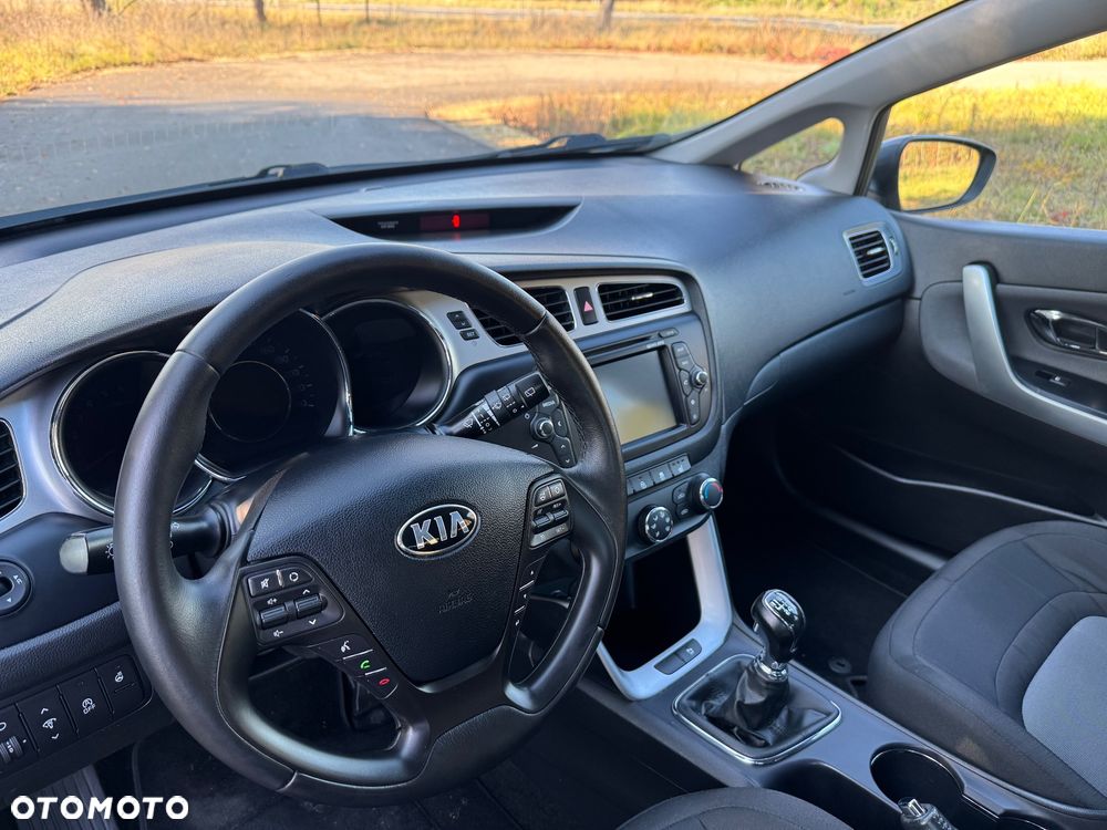 Kia Ceed Cee'd 1.6 CRDi Business Line - 9