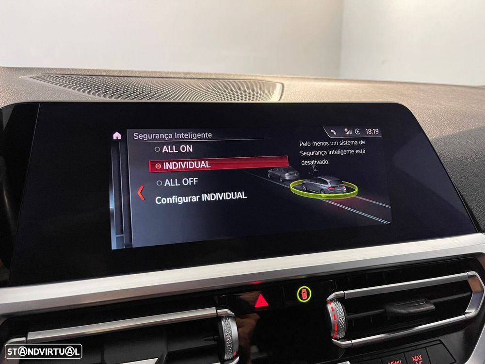 BMW 318 d Touring Pack M Auto - 24