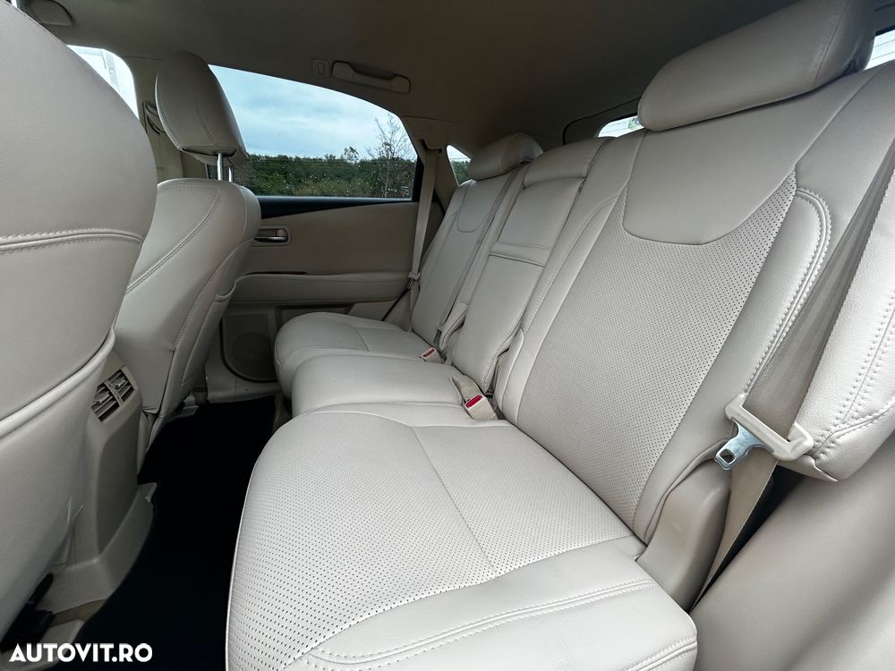 Lexus Seria RX - 19
