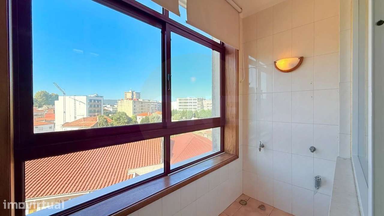 APARTAMENTO T2 NA TROFA ALAMEDA -VIVA PERTO DE TUDO COM FÁCEIS ACESSOS - Grande imagem: 4/31