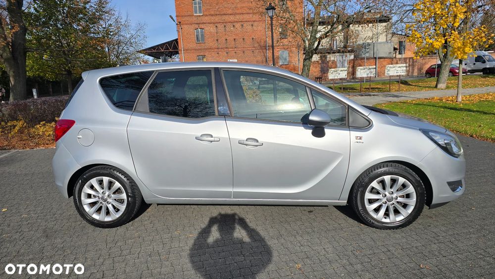 Opel Meriva - 8