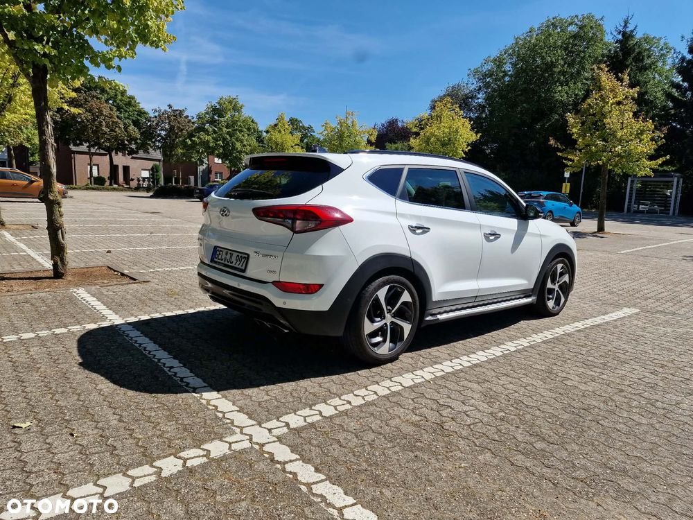 Hyundai Tucson 2.0 CRDI Premium 4WD - 5