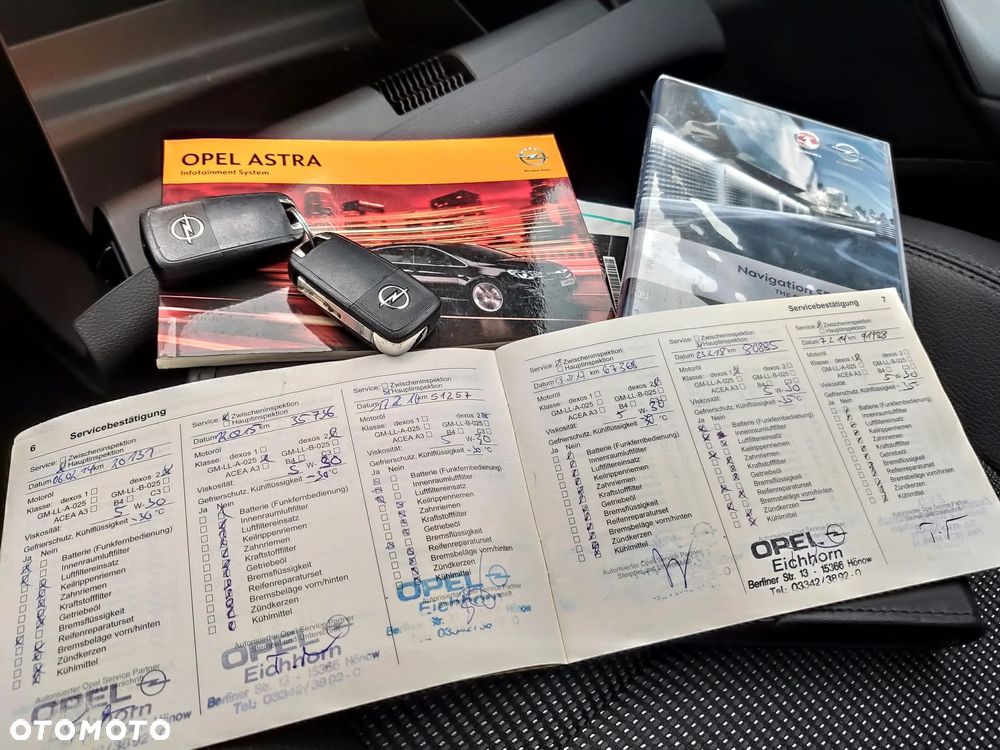 Opel Astra 1.4 Turbo Cosmo - 36
