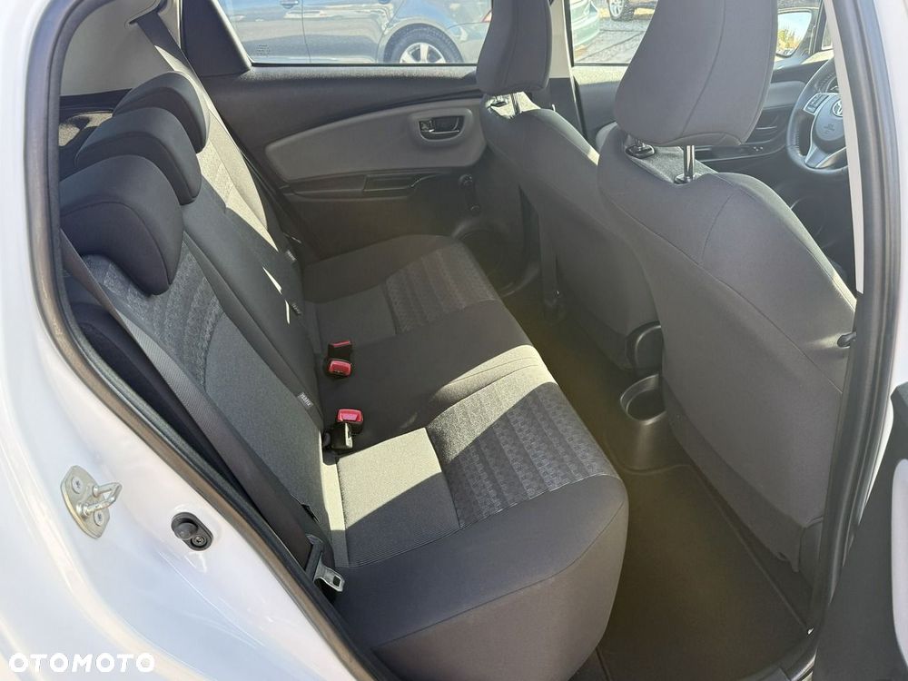 Toyota Yaris - 26