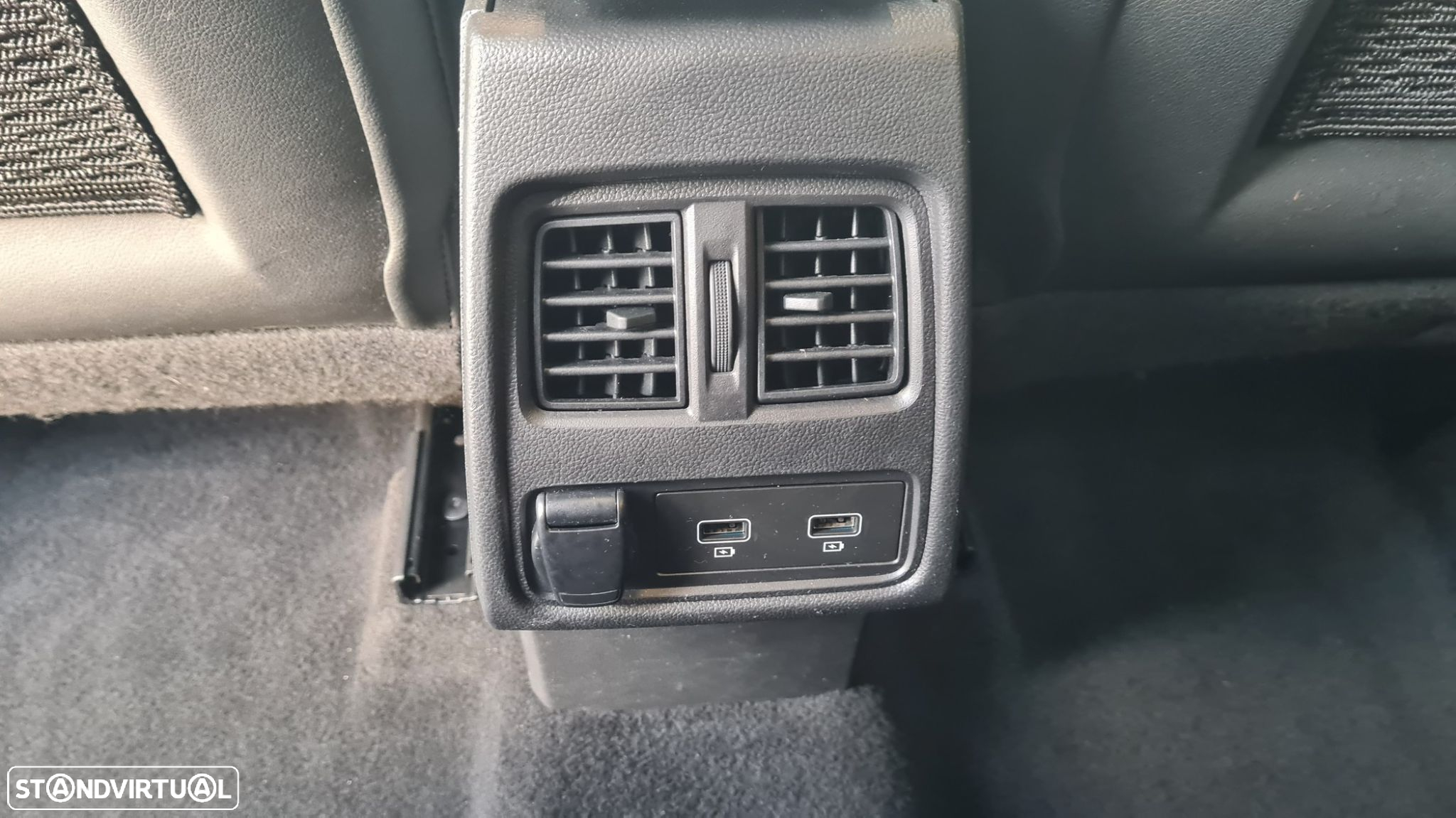 Renault Captur 1.6 E-Tech Plug-In Intens - 48