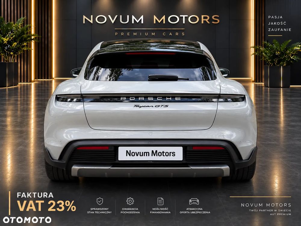 Porsche Taycan - 5