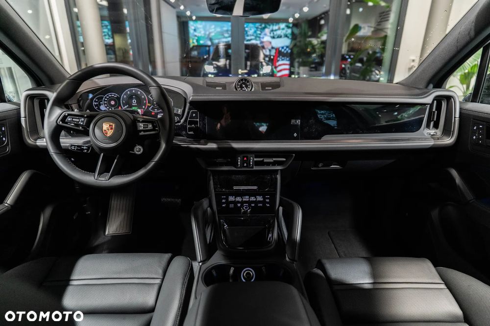 Porsche Cayenne E-Hybrid PHEV Black Edition - 11
