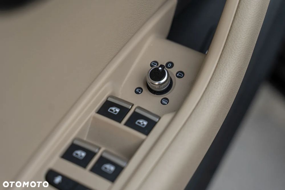 Audi A4 Avant 40 TDI Quattro S tronic - 18
