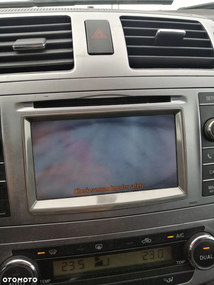 Toyota Avensis 2.0 D-4D Active - 21