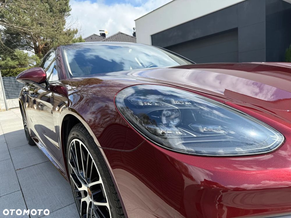 Porsche Panamera 4 E-Hybrid Platinum Edition - 9