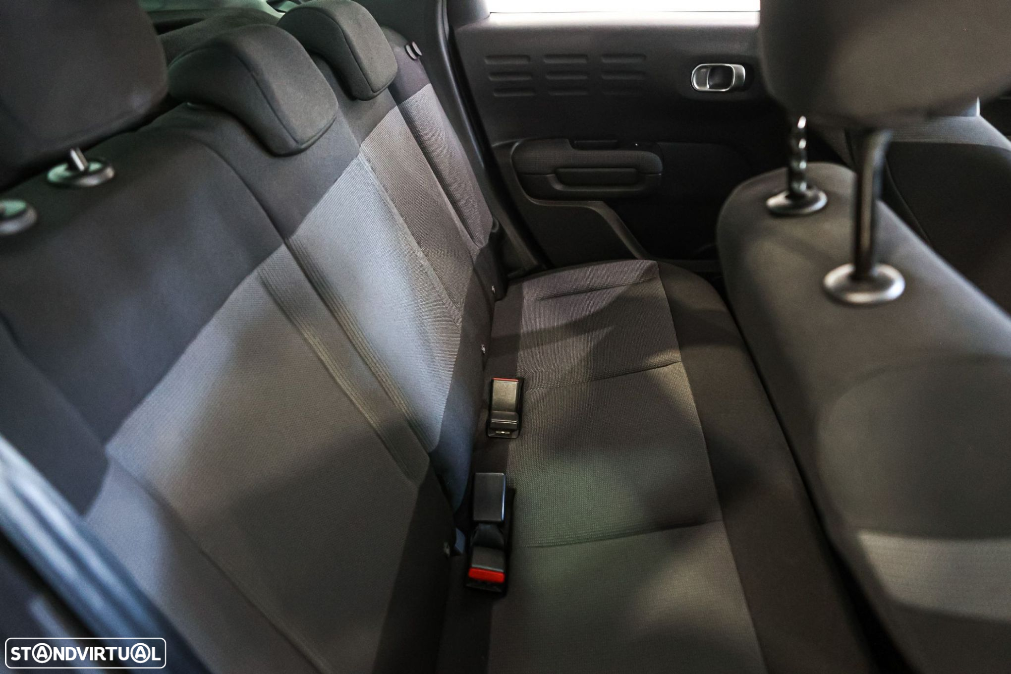 Citroën C3 Aircross 1.2 PureTech Shine - 11