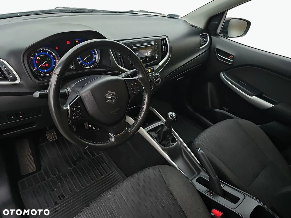 Suzuki Baleno 1.2 Premium Plus - 4
