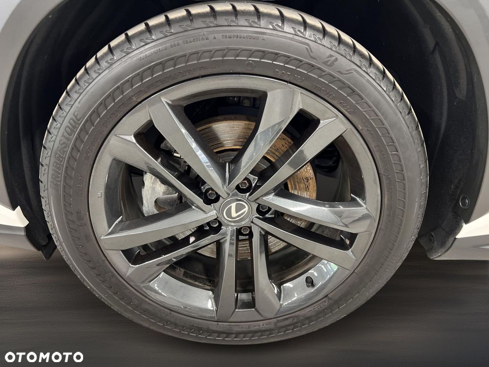 Lexus NX - 20