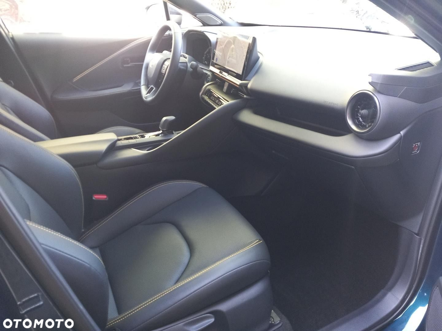 Toyota C-HR - 6