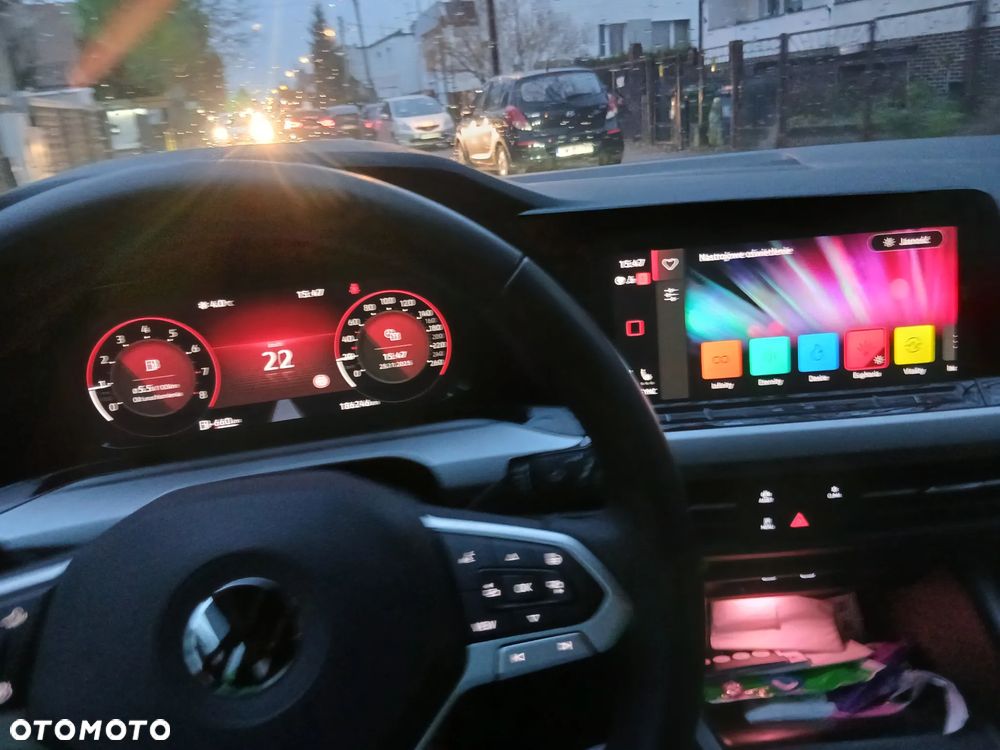 Volkswagen Golf - 16