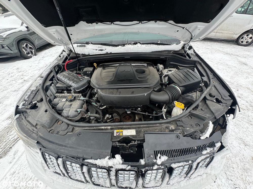 Jeep Grand Cherokee 3.6 V6 Pentastar 4WD Automatik Laredo - 10