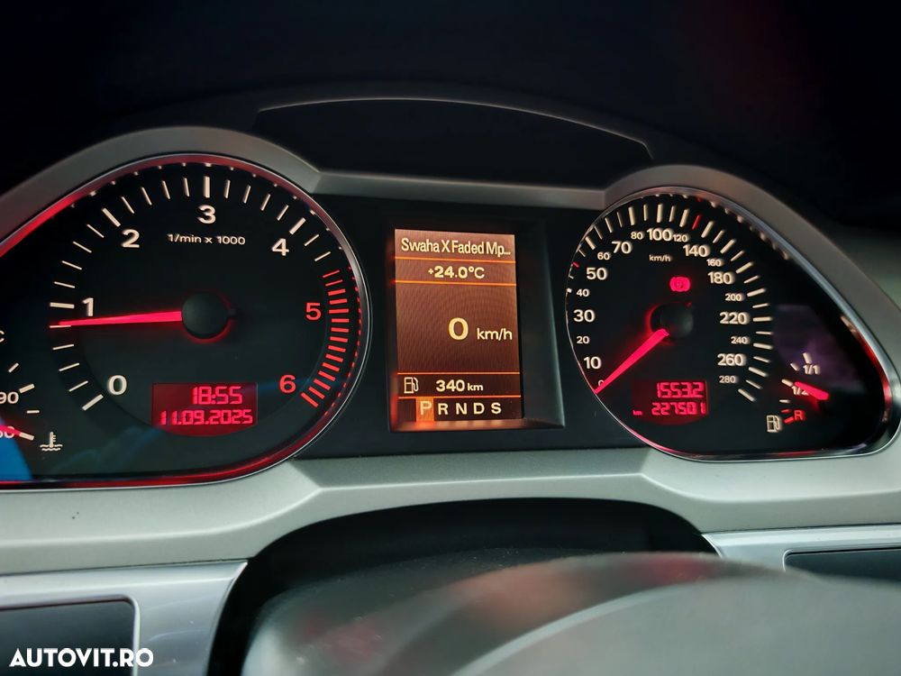 Audi A6 3.0 TDI DPF quattro Aut - 26