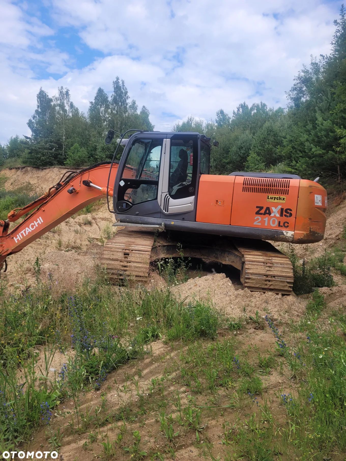 Hitachi ZX 210LC - 1