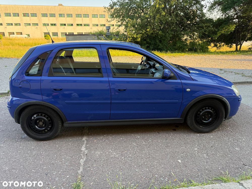 Opel Corsa 1.0 12V Cosmo - 5