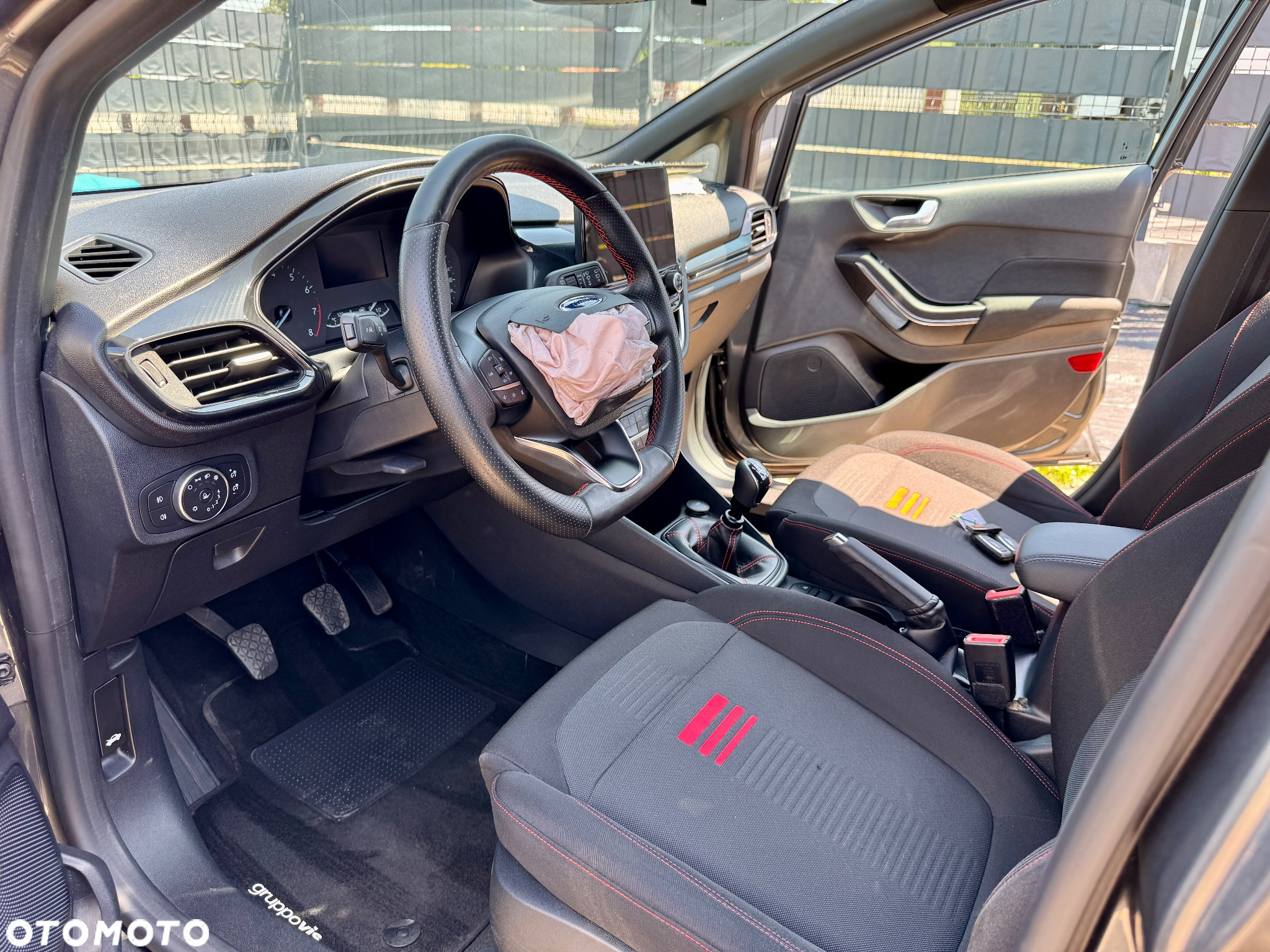 Ford Fiesta - 15
