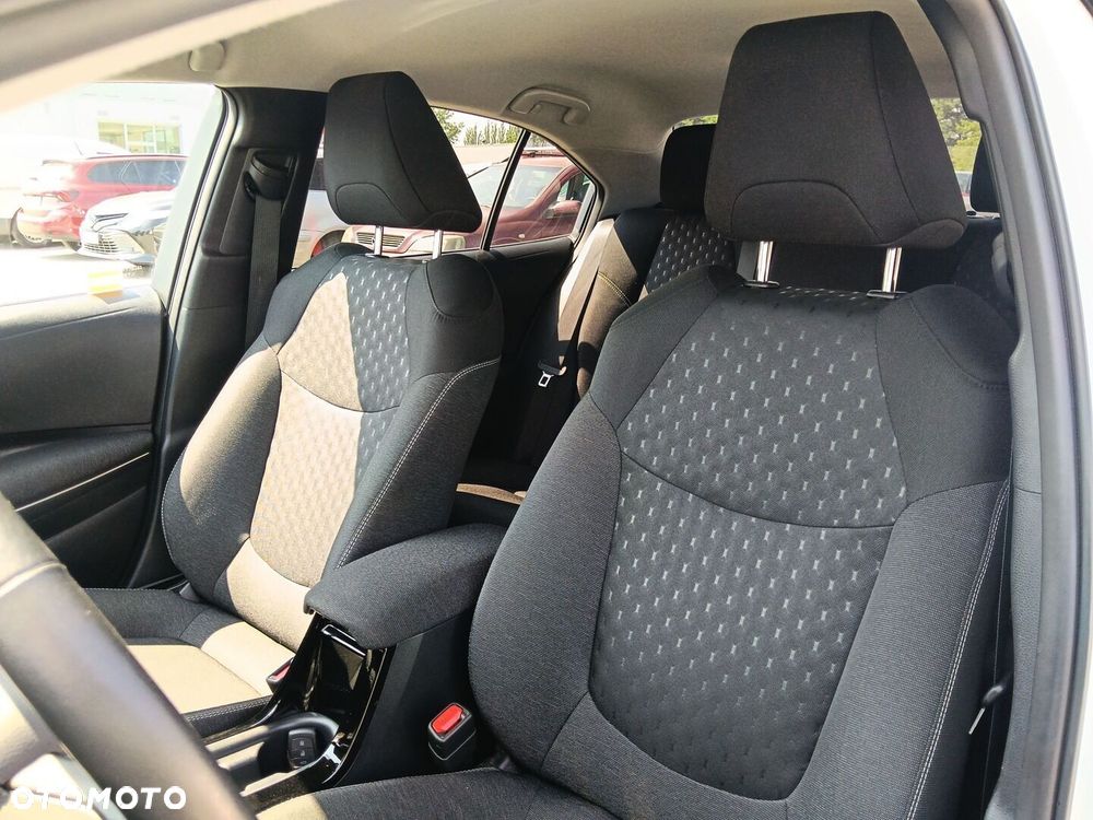 Toyota Corolla 1.8 Hybrid Style - 11